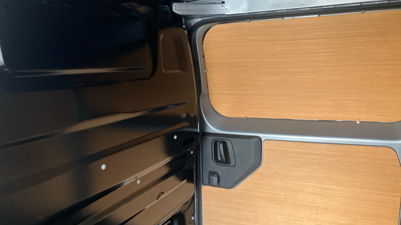 Vauxhall Vivaro L2 Diesel 3100 2.0d 145PS Dynamic H1 Van Auto